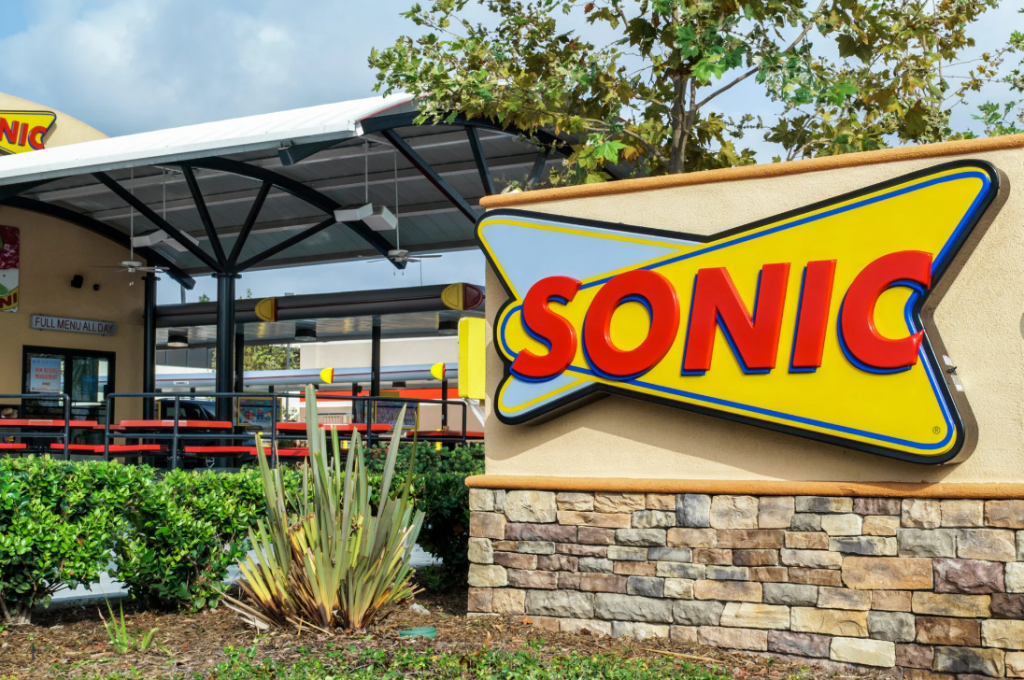 Does Sonic Take Apple Pay?