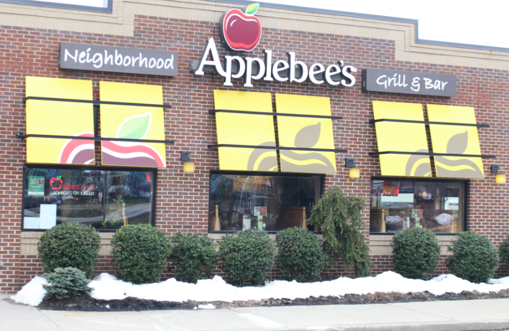 Does Applebee's Take Apple Pay